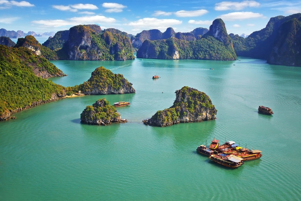 Hanoi to Halong Bay is about 163 kilometers, offering a scenic and accessible journey