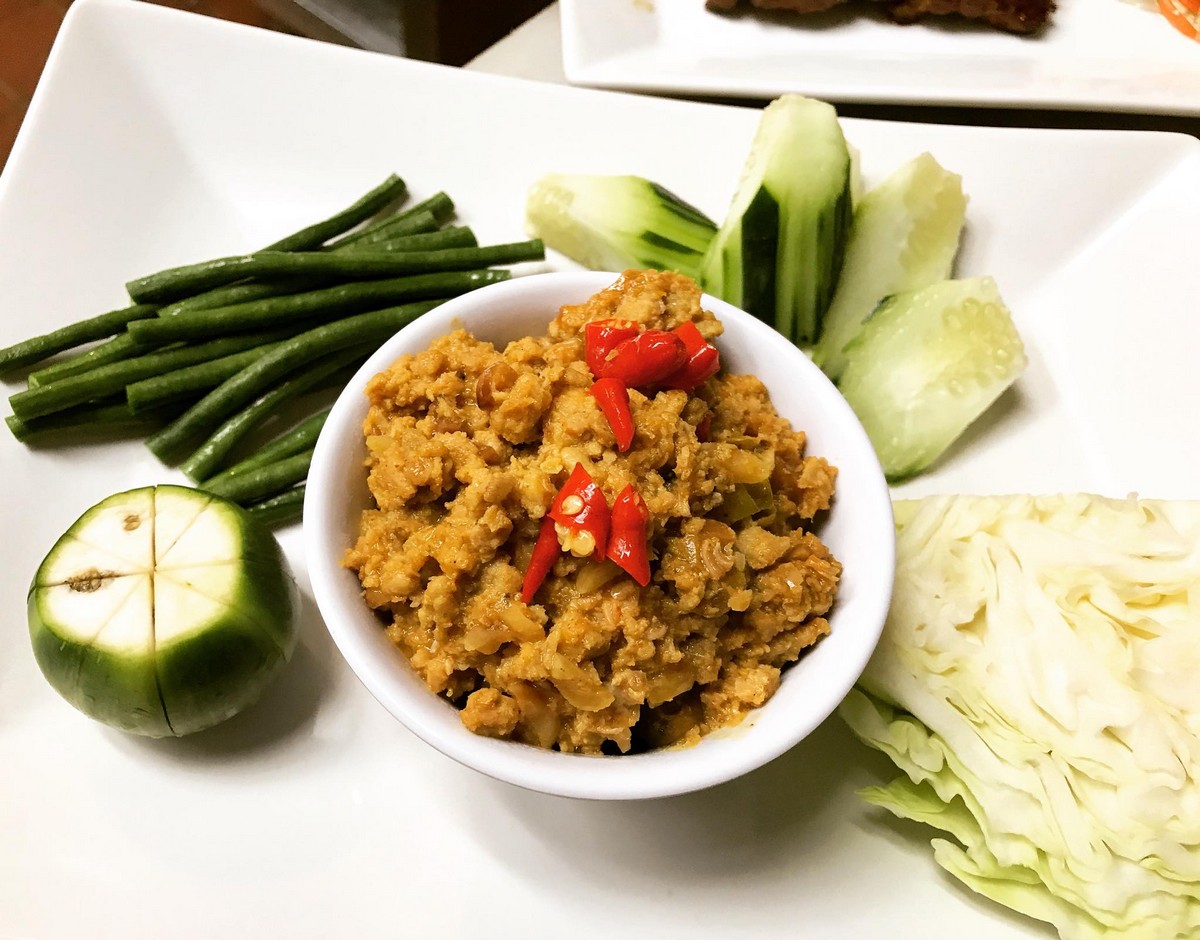 Prahok Ktiss is ideal for people who like herbs and vegetables