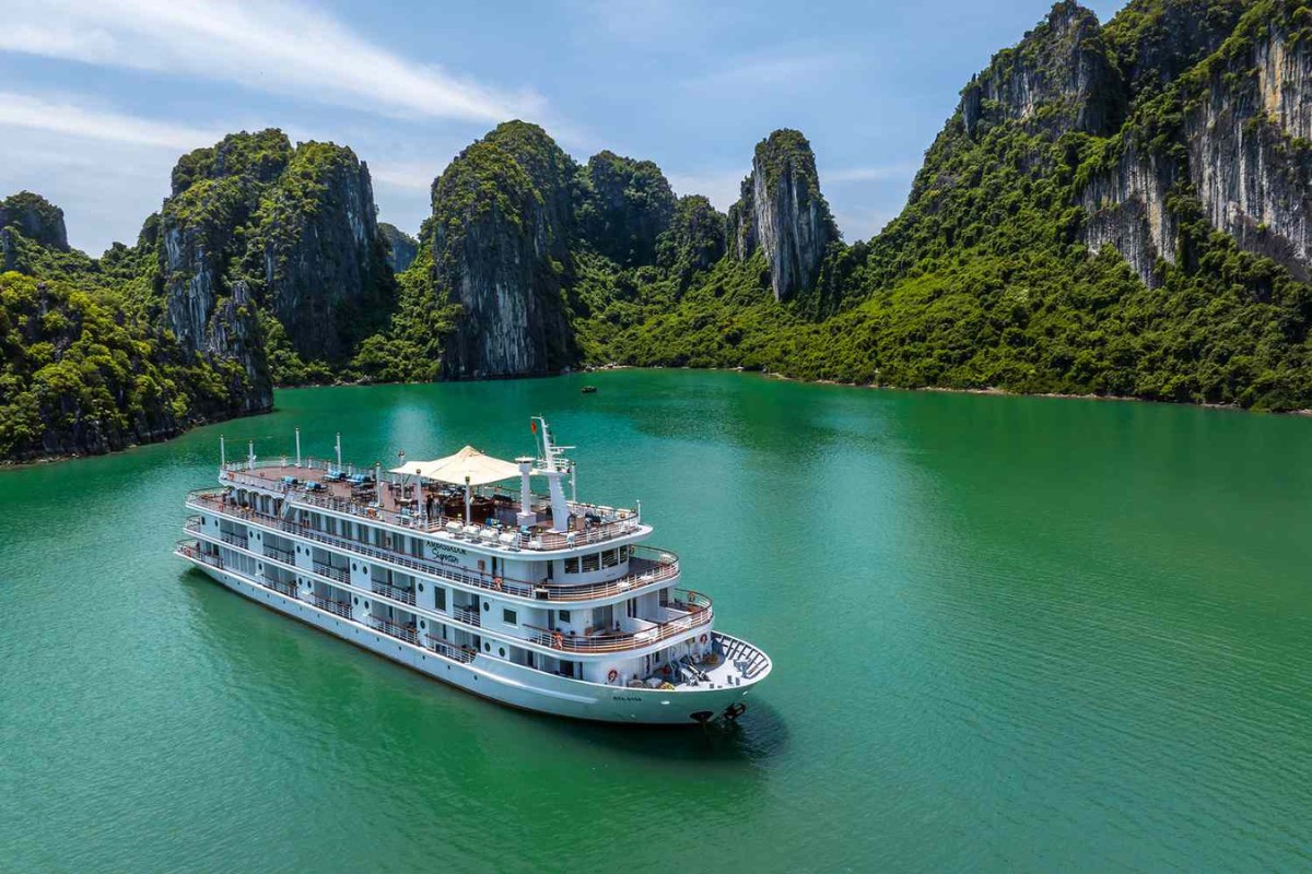 Vietnam Tours Sail through breathtaking beauty on Halong Bay Cruises tour, a journey amid limestone karsts and islets