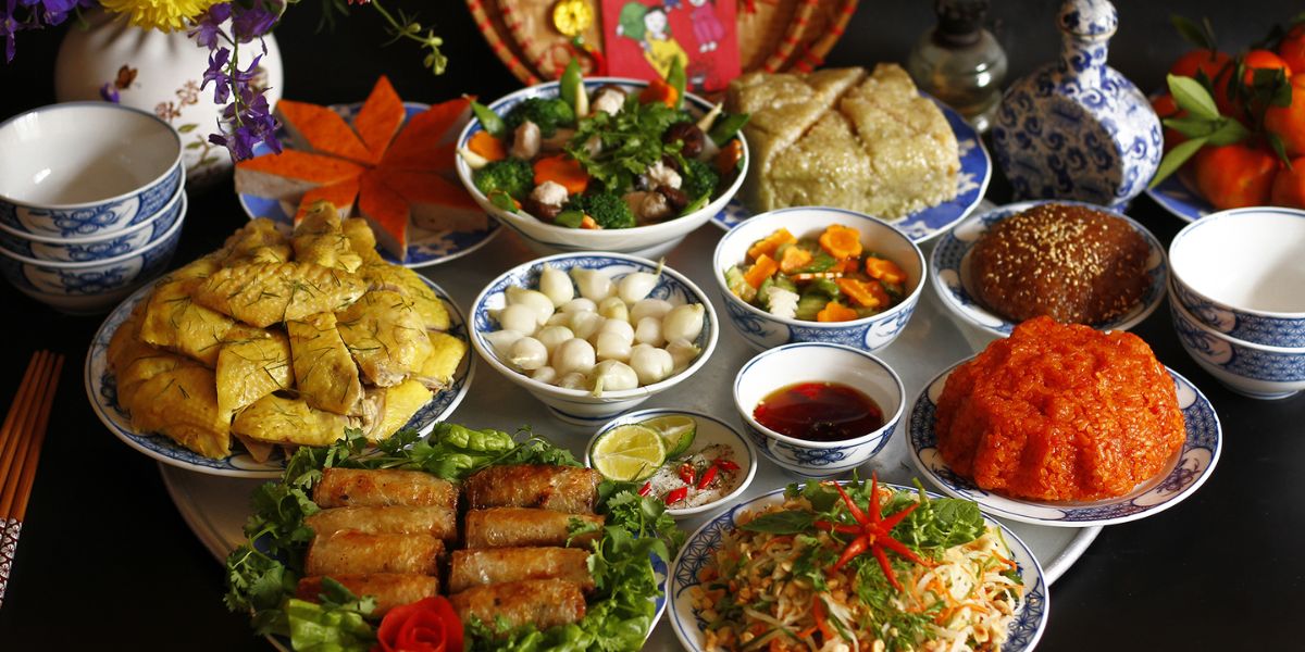 Activities in Tet holiday: Feasting and Culinary Traditions