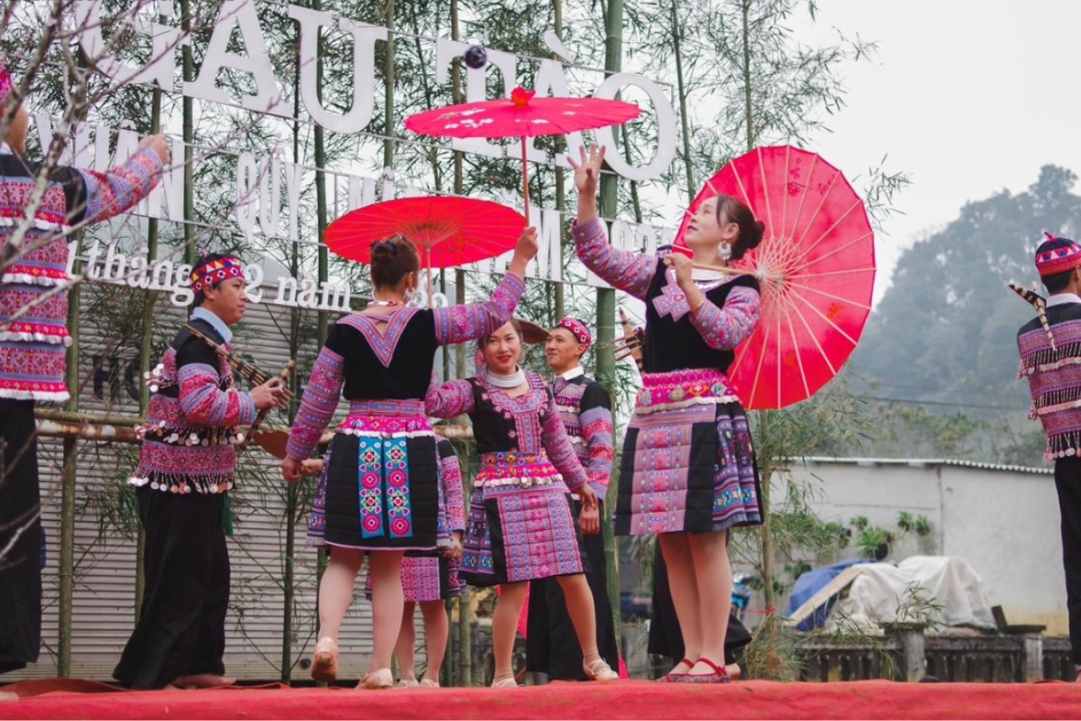 Ta Phin Village Gau Tao Festival showcases vibrant Hmong culture with rituals and dances