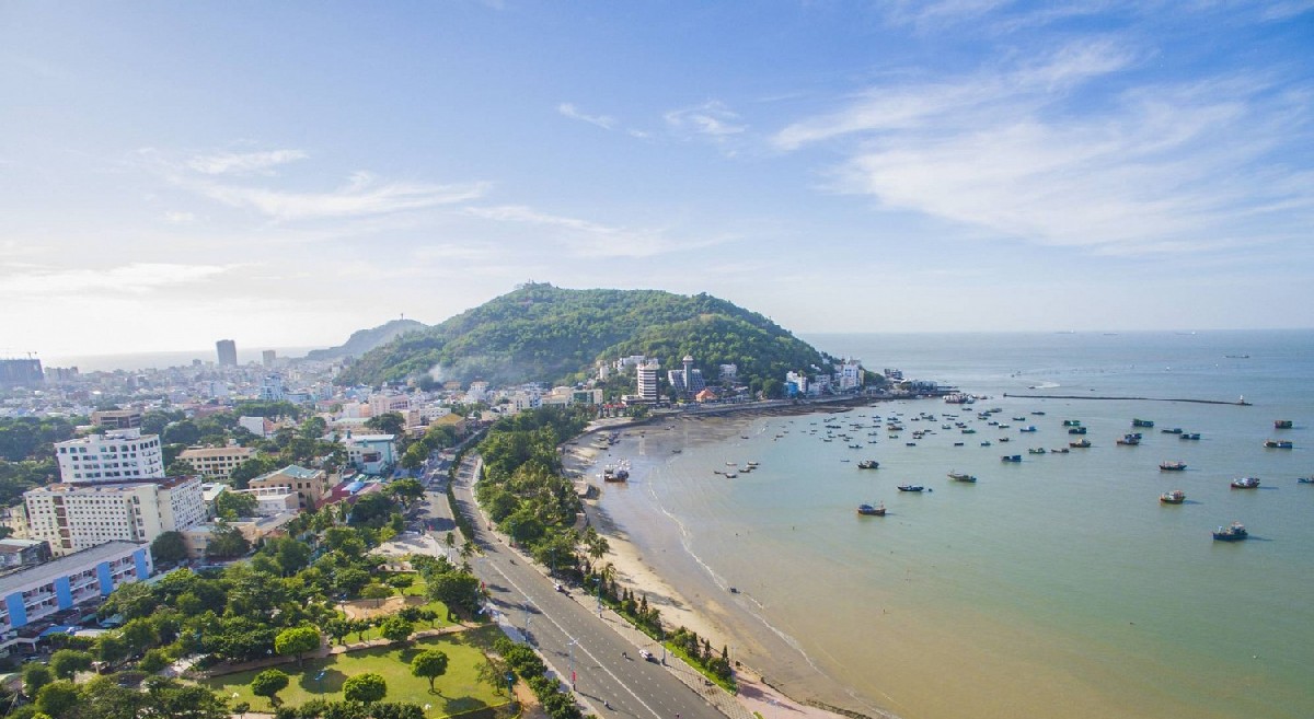 Big Mountain Vung Tau is the precious gift from Mother Nature to Vung Tau