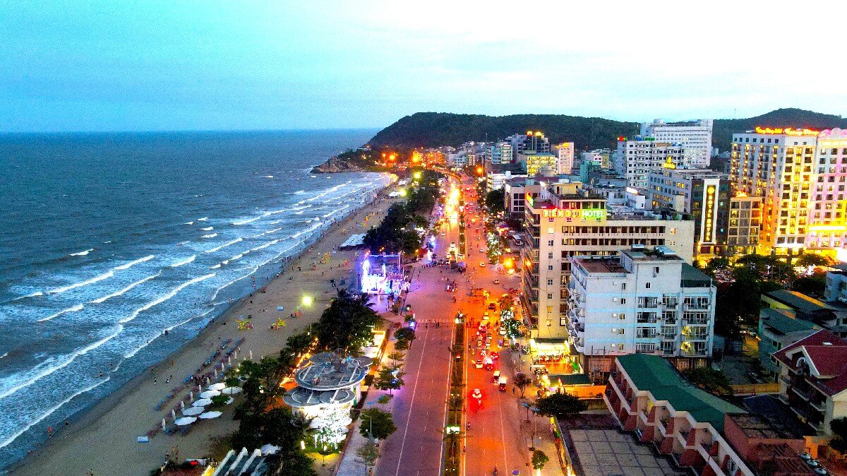 Sam Son Beach Vietnam There are 4 sections, each with its own features