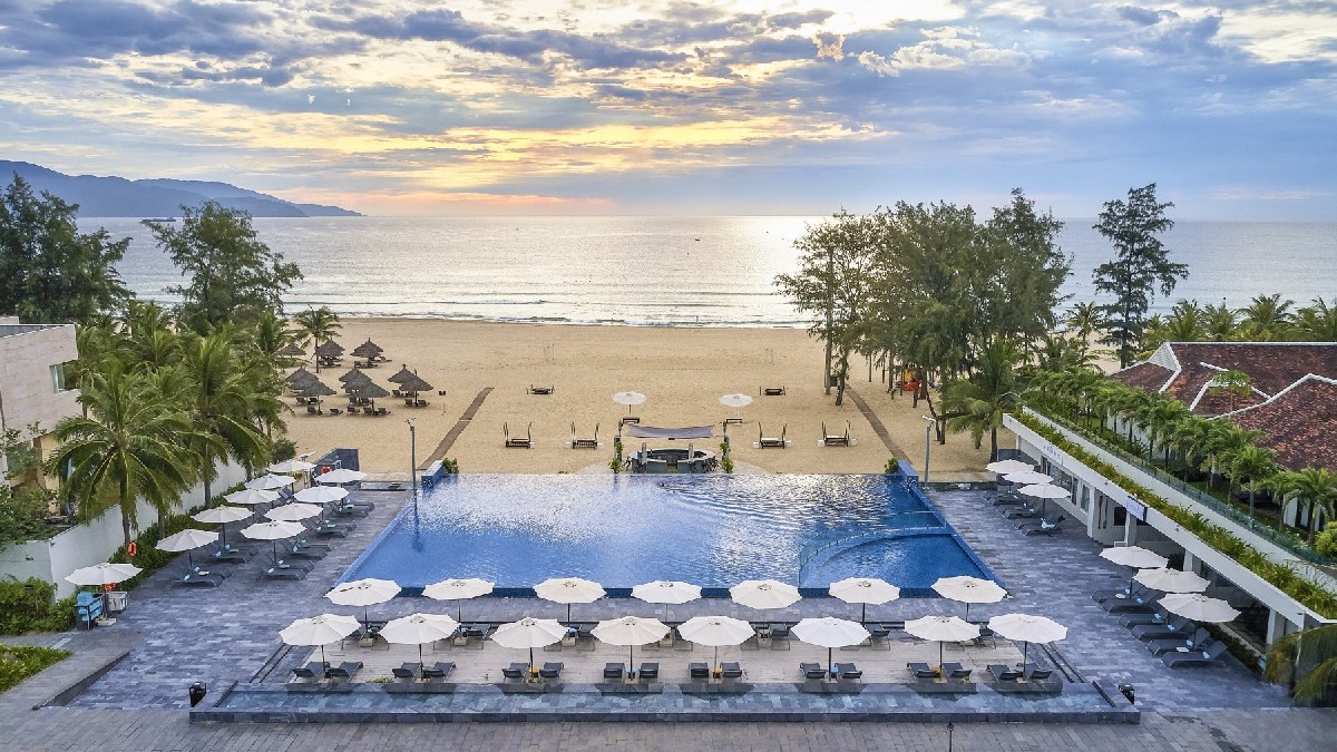 Da Nang Hotels Consider the location of the hotel when selecting accommodation for your holiday