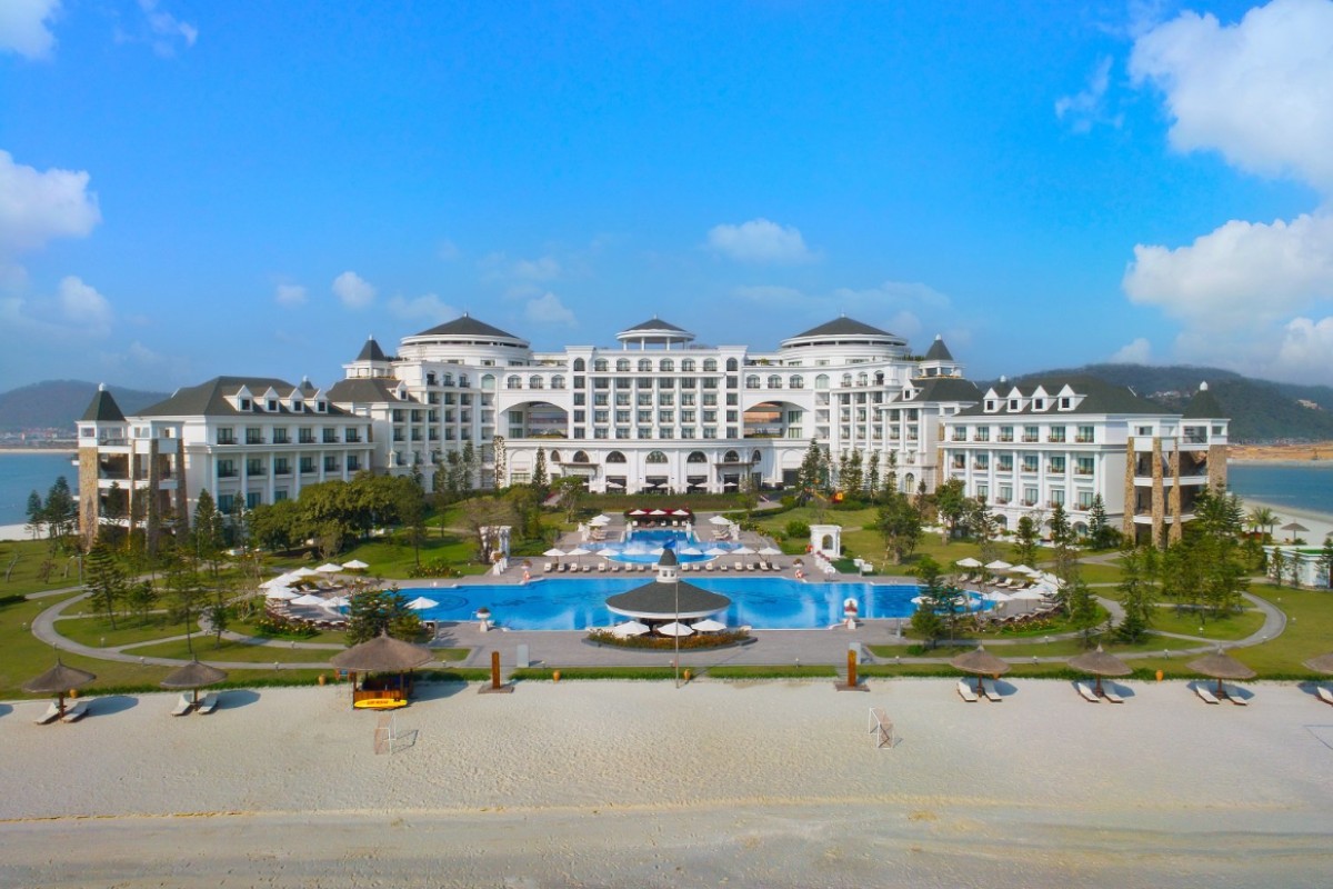Halong Bay Hotels Vinpearl Halong Bay Resorts