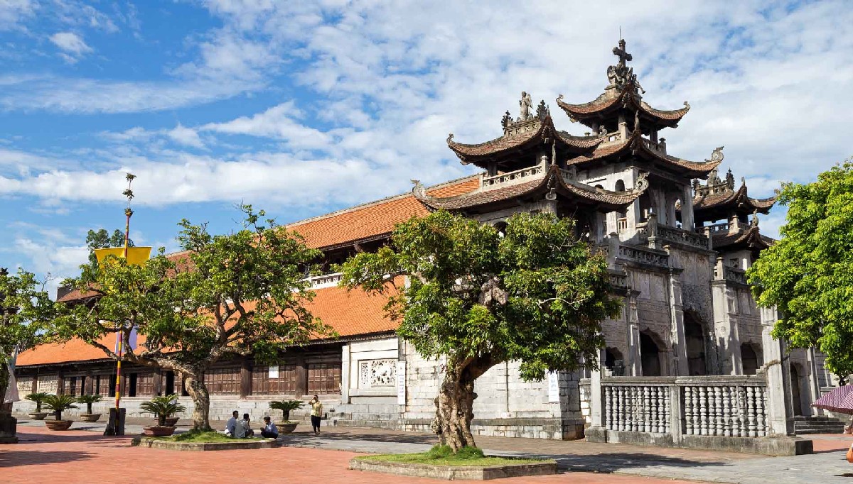 Ninh Binh Temple Phat Diem Cathedral