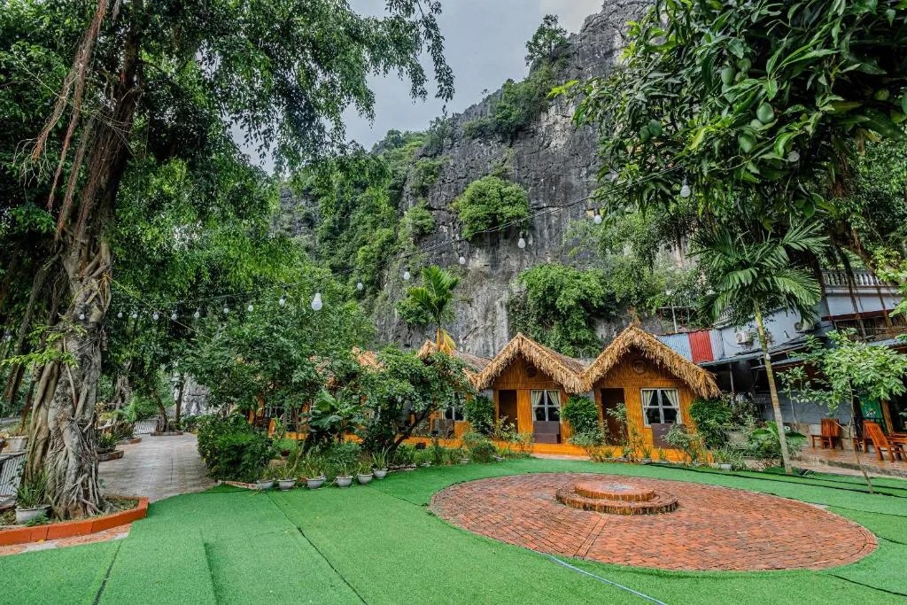 Places to Stay in Ninh Binh Tam Coc Bungalow