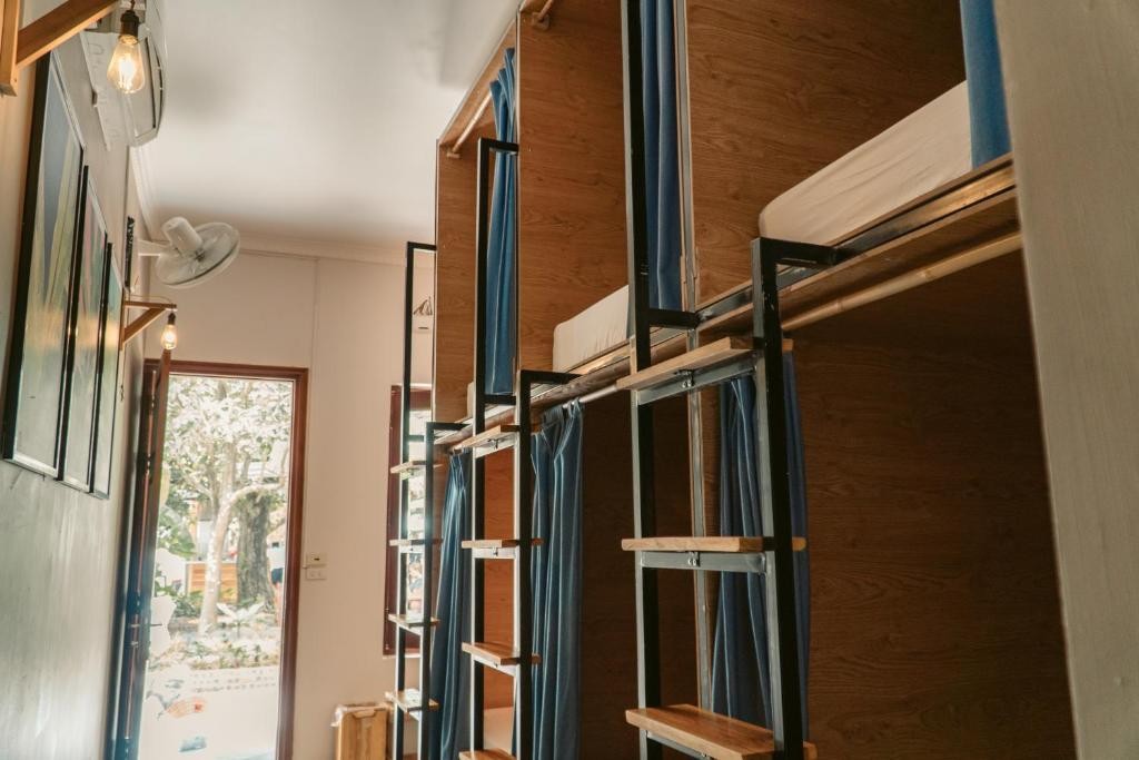 Places to Stay in Ninh Binh The Banana Tree Hostel - Bunk Bed