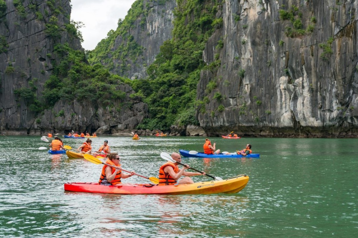 halong bay kayaking Kayak in Ba Hang Fishing Village