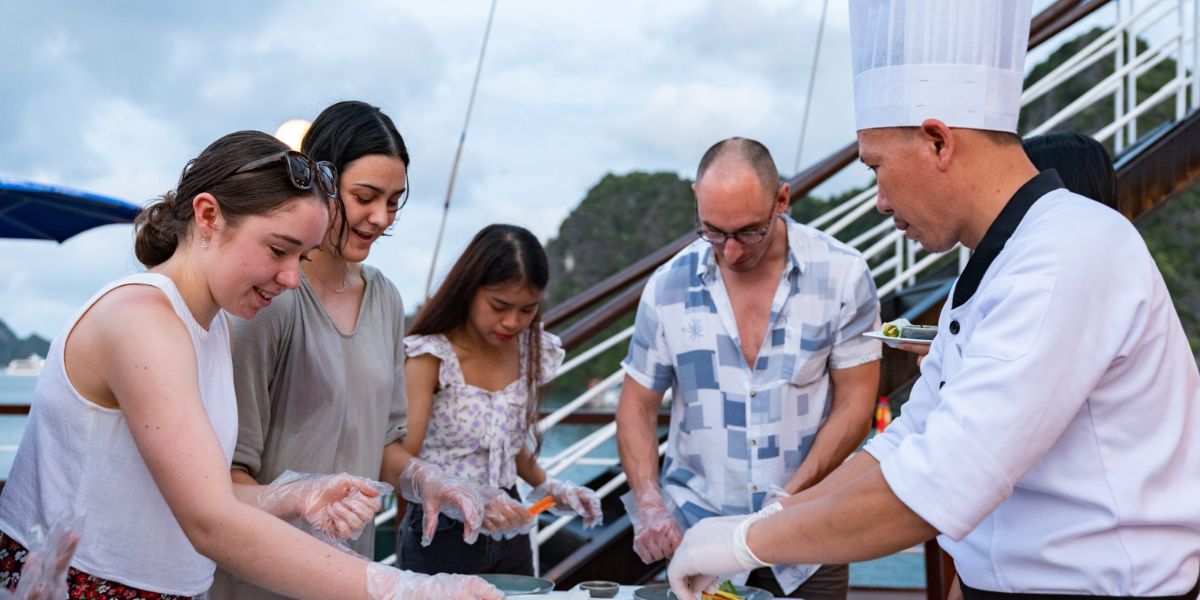 Ha Long Bay Cruise 1 Night Vietnamese Cooking Classes