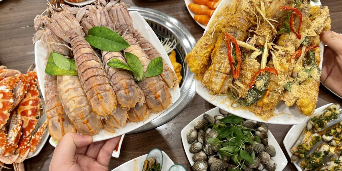 Halong Bay Holidays Ha Long Bay Dining and Cuisine