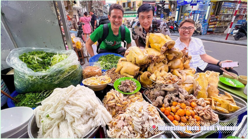 Interesting Facts about Vietnam - Vietnam street food is great