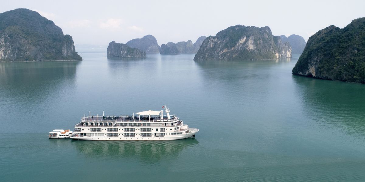 Lan Ha Bay Cruise Paradise Grand Cruise