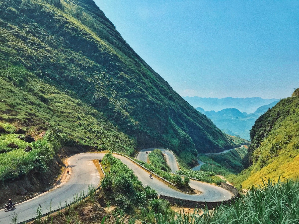 The scenic Ha Giang Loop is one of the most interesting facts about Vietnam that surprises many visitors