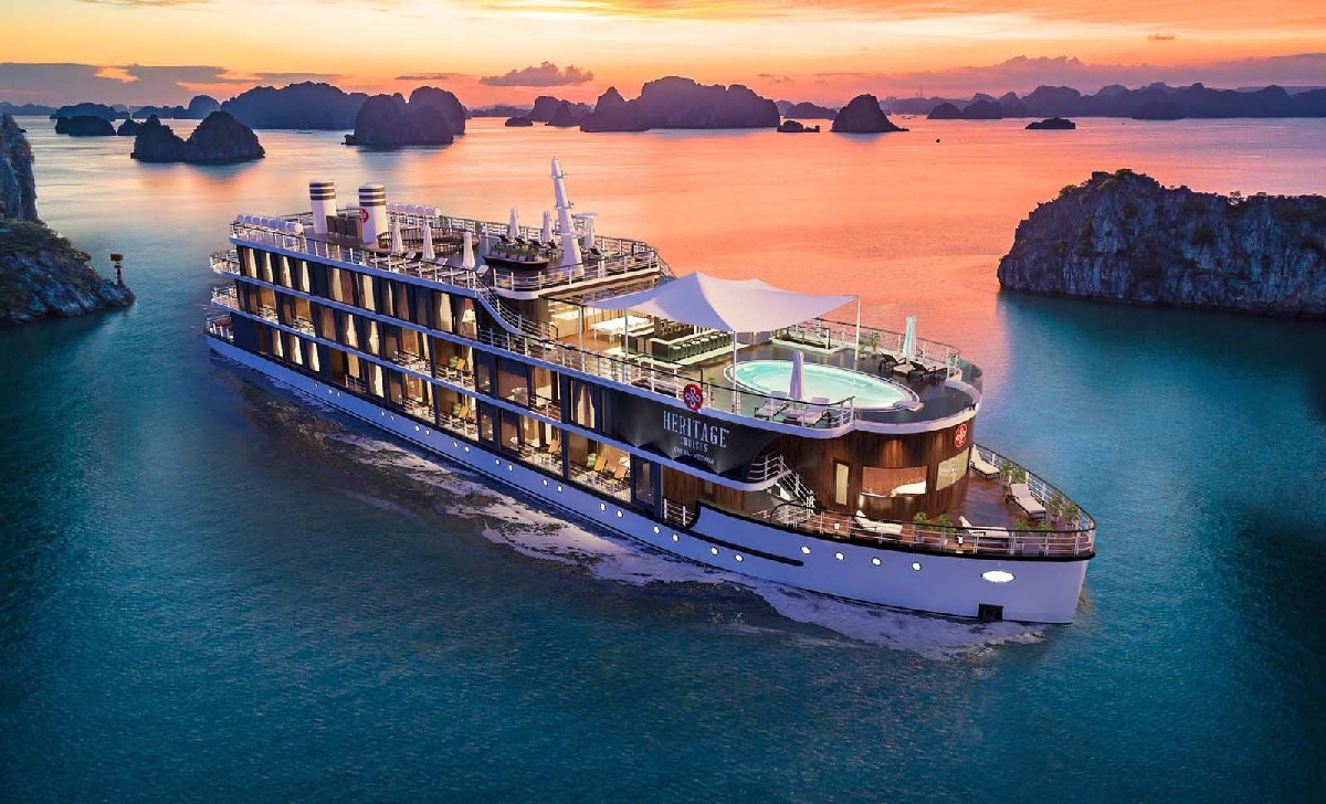 There are a variety of Lan Ha Bay cruise selections
