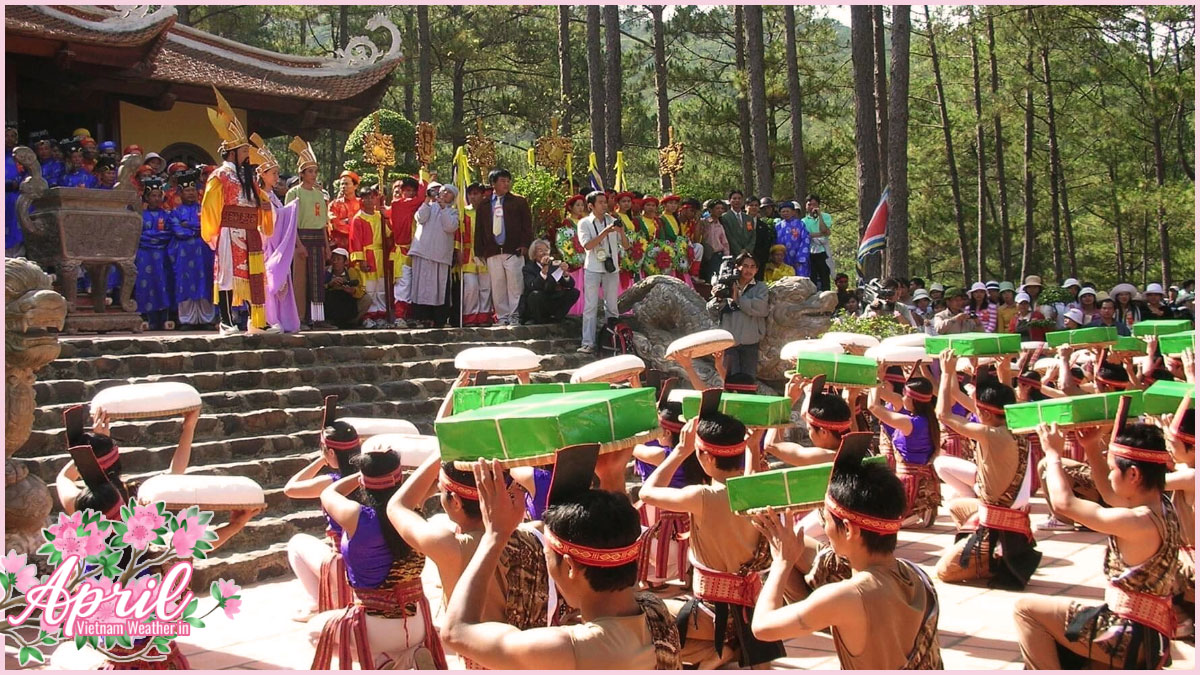 Experience the Hung Kings' Festival during pleasant Vietnam weather in April