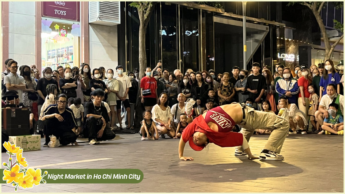 Live Music at Night Market in Ho Chi Minh City