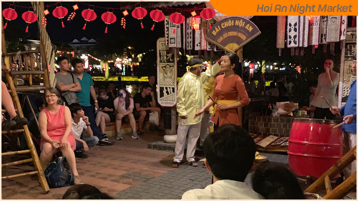 Participating Bai Choi games at Hoi An Night Market