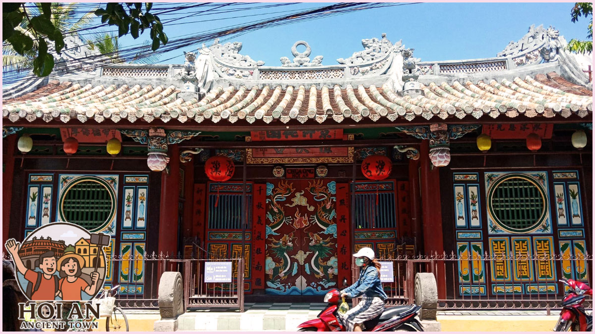 Must-See in Hoi An Ancient Town - Quan Cong Temple Must-See in Hoi An Ancient Town - Quan Cong Temple