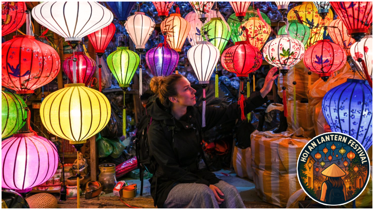 Wandering Along the Streets During the Hoi An Lantern Festival Wandering Along the Streets During the Hoi An Lantern Festival